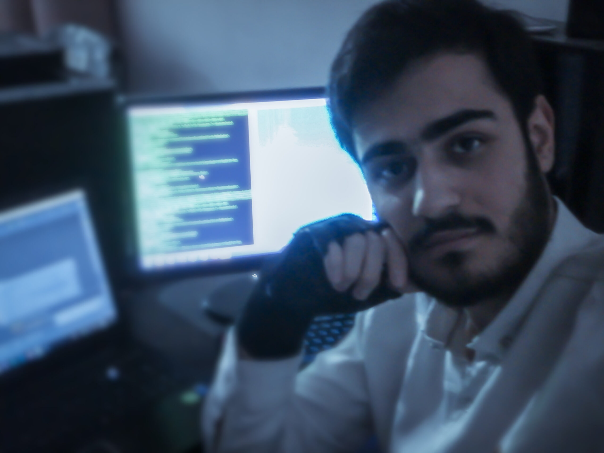 متخصص هک و امنیت | هکر | Hacker | تست نفوذ